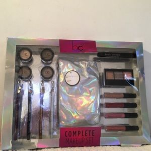 Beauty Concepts COMPLETE Makeup Set